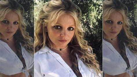 Britney Spears ditches her bikini in new photos